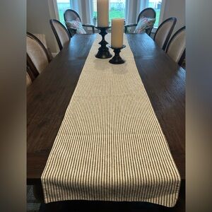 Pottery Barn Wheaton Striped Cotton/Linen Table Runner